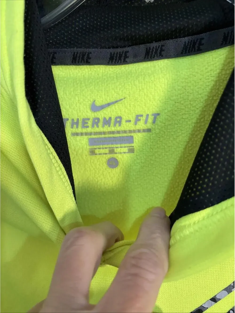 Nike Therma-FIT camo logo Hoodie XL Chest 42” Length 24”